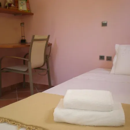 Marvelous House By The Sea * ブリアグメニ湖