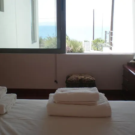 Marvelous House By The Sea *