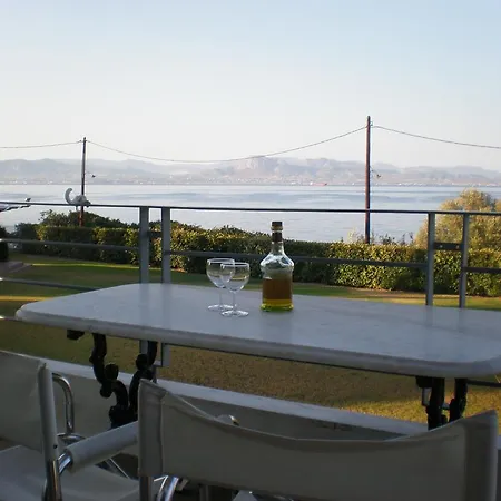 Marvelous House By The Sea Hébergement de vacances *