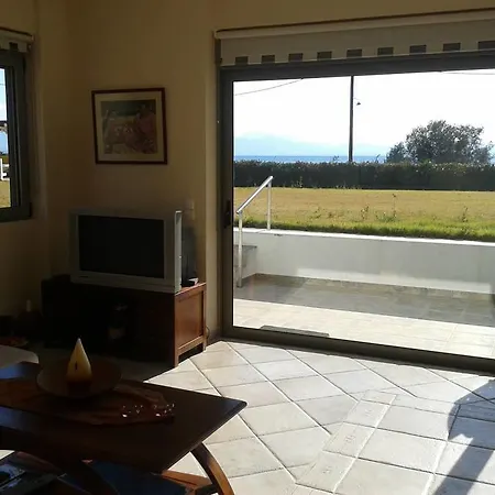 Marvelous House By The Sea Hébergement de vacances *
