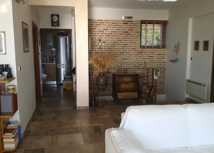 Marvelous House By The Sea 度假居 沃里亚戈米尼湖